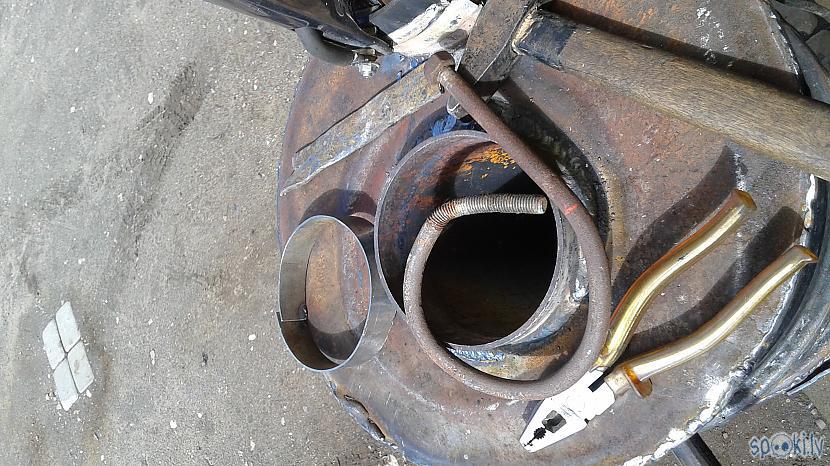 No vecas scaronpiļkas izlokam... Autors: 76martini Malkas boileris no autiņa diskiem.