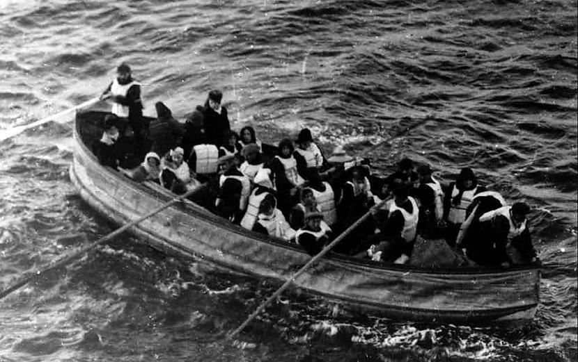Cilvēki laivāsnbspsita ar... Autors: Testu vecis Titāniks: 10 stāsti par pasažieru gļēvulību tajā naktī