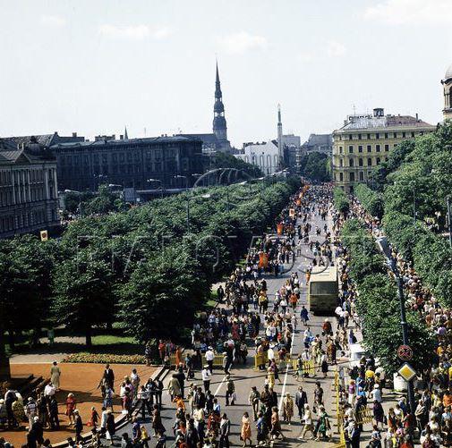 Esplanāde Autors: theFOUR Vai Tu atceries, kā Rīga izskatījās pirms 40 gadiem?