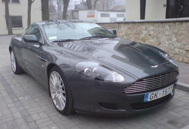 Aston Martin DB9 2008 gads Autors: LGPZLV Kādas dārgas mašīnas uz Latvijas ceļiem bija PIRMS 10 GADIEM!