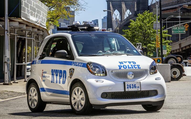 Smart Fortwo ASV2016 gadā... Autors: Charged 40 Interesantākie policijas auto pasaulē.