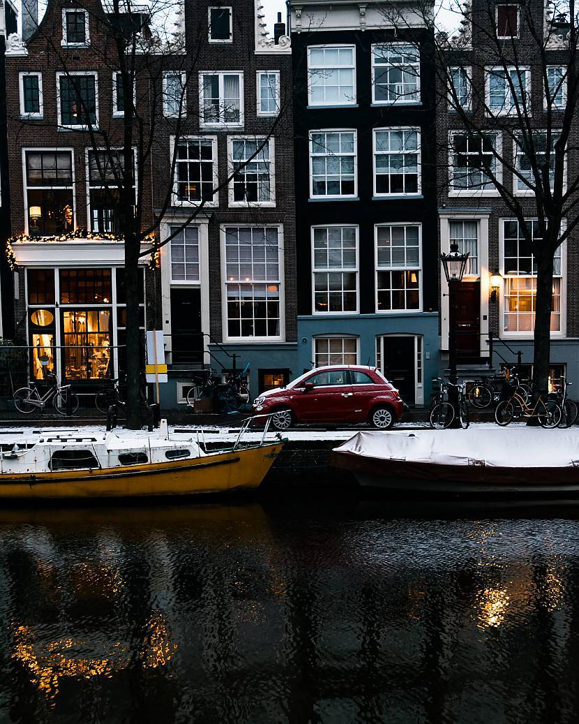  Autors: ALISDZONS Amsterdam