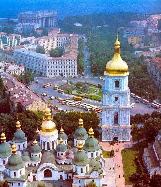 Kijeva Sofijas katedrāle Autors: pyrathe Back to USSR (PSRS 1981. gads)