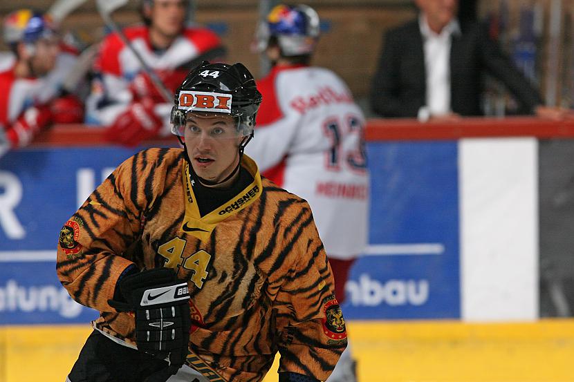 Langnau quotSCL Tigersquot... Autors: Latvian Revenger Dīvainas un smieklīgas hokeja formas