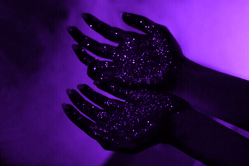  Autors: Fosilija Bildes 34 - purple