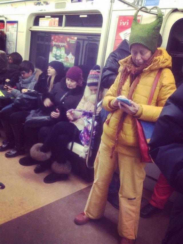Scaronajā omītē mīt neliels... Autors: Latvian Revenger Krievijas metro - visstilīgākie cilvēki mīt šeit!