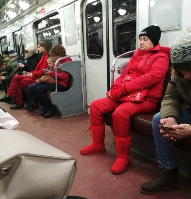 Nekad nevar būt par daudz... Autors: Latvian Revenger Krievijas metro - visstilīgākie cilvēki mīt šeit!