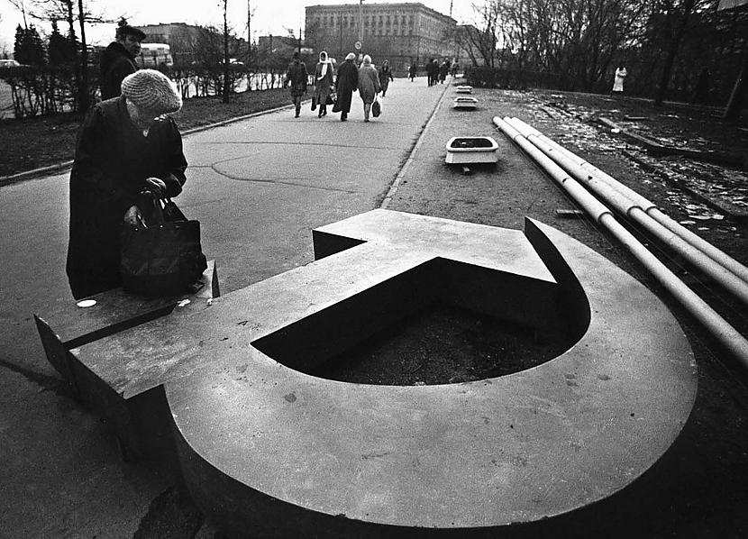 Padomju simbolika Maskasvas... Autors: Lestets PSRS sabrukums vēl neredzētās bildēs