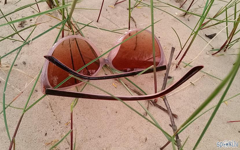 Sezonas pirmās saulesbrilles Autors: pyrathe Ar metāla detektoru pa pludmali 2018 (maijs) #2