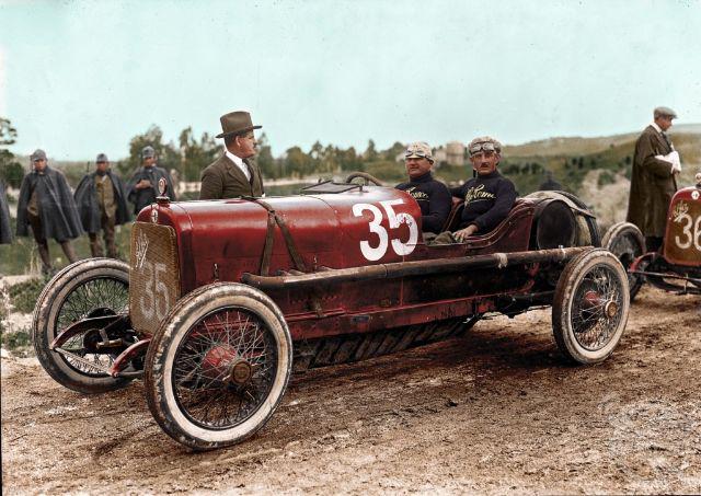 Alfa Romeo 2030 ES 1922 g Autors: Lestets Pirmo automobīļu un motociklu krāsotās fotogrāfijas no 20. gs. sākuma