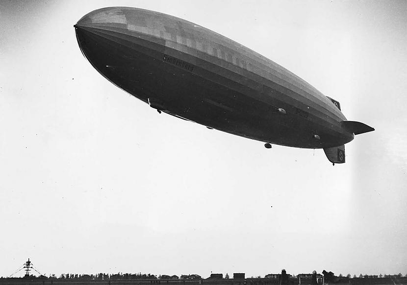 Vēl tikai daži mirkļi pirms... Autors: Lestets Hindenburga katastrofa 1937. g.