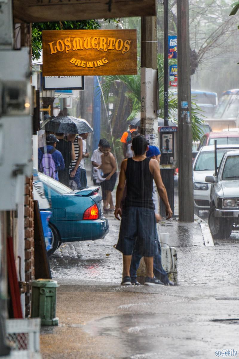  Autors: Alex Vikingo Meksikā sākusies lietus sezona
