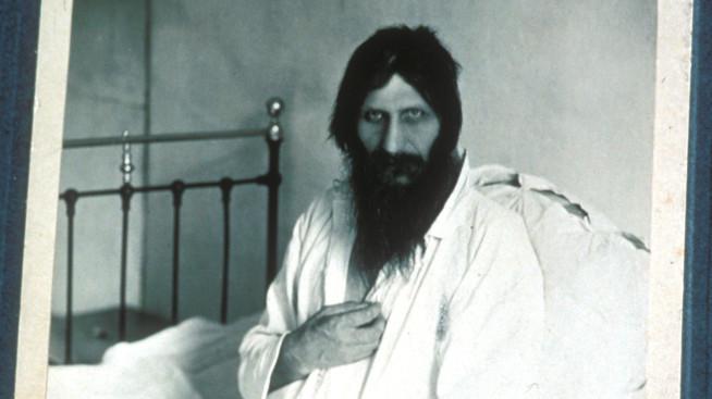 1903gadā ieradies... Autors: Testu vecis Rasputins - dzērājs un izvirtulis, kura dēļ sākās Krievijas Impērijas noriets