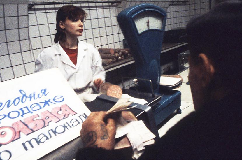  Autors: Fosilija Ļeņingrada, 1991.gads.