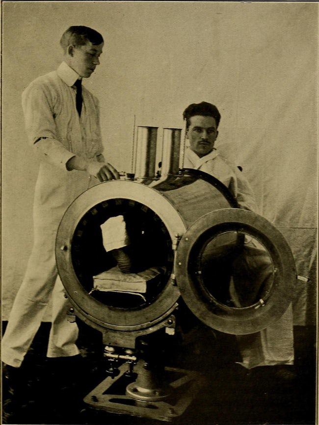 Radiskops 1902 gads smi Autors: Altenzo Medicīnas ierīces 1900-tajos gados