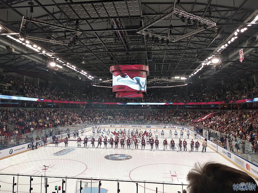  Autors: Latvian Revenger Pāris foto no Rīgas Dinamo 11. sezonas 1. mājas spēles