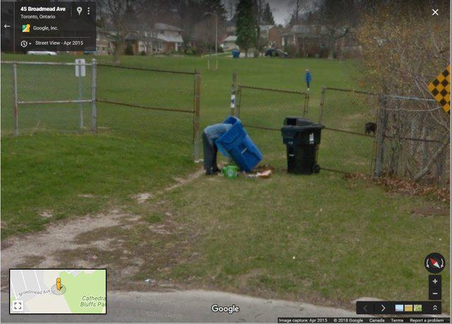  Autors: Fosilija Skat, kā mūs Google Street View izklaidē