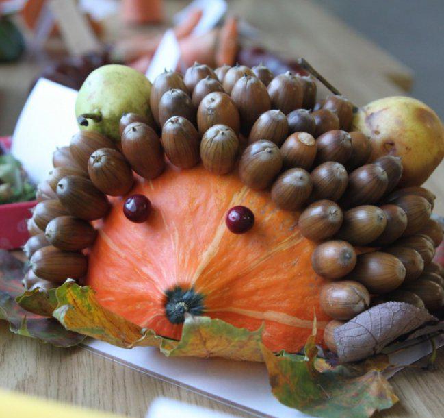 Latviskais ezis no... Autors: Moltres 15 forši zvēri no augļiem un dārzeņiem