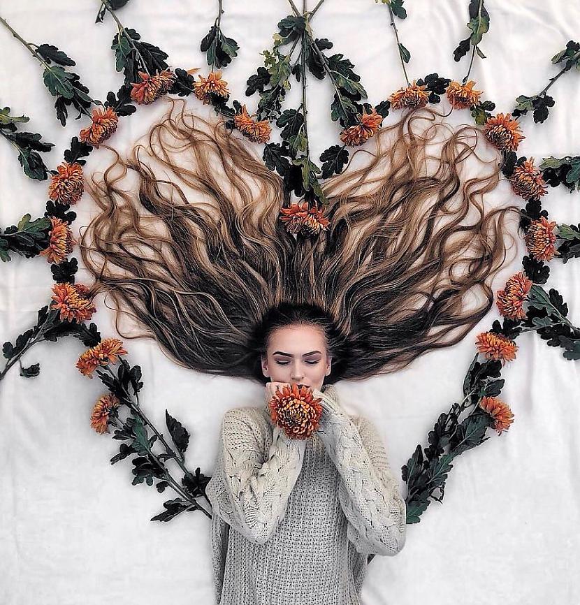  Autors: Latvian Revenger Māksliniece veido foto kompozīcijas, kuras izceļ viņas matu skaistumu