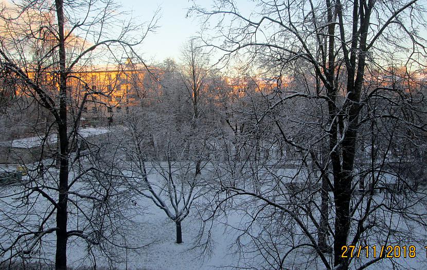 Pirmais sniegs... Autors: Latvian Revenger Pirmā Sniega atvērtais raksts