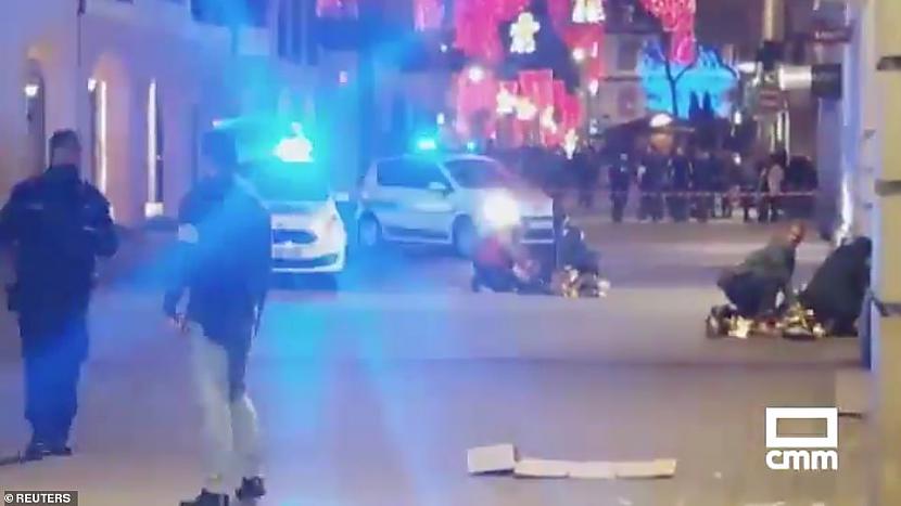  Autors: Latvian Revenger Arī šogad Adventē neiztiek bez slepkavībām - Strasbūrā apšaudē vismaz 3 mirušie