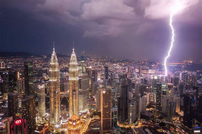 Negaiss virs Kualalumpuras Autors: zeminem 20 labākās dronu fotogrāfijas no 2018. gada. Iespaidīgi kadri!
