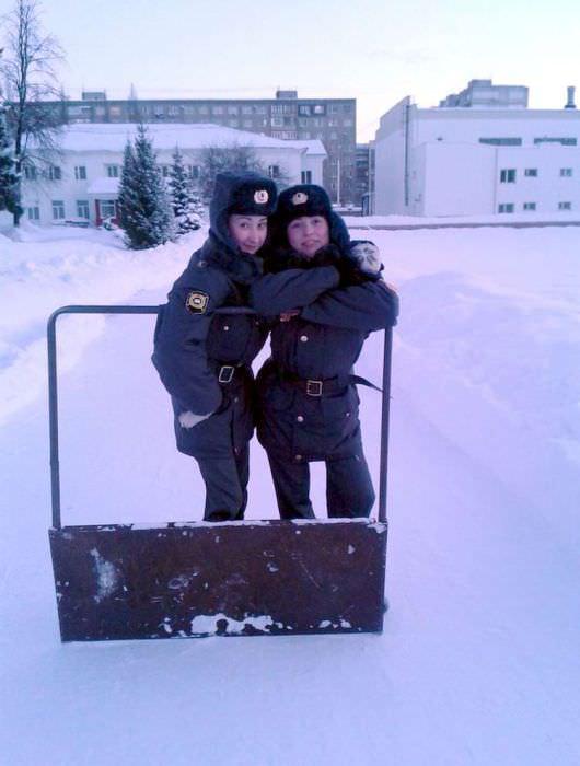  Autors: Fosilija Dāmītes no Krievijas policijas