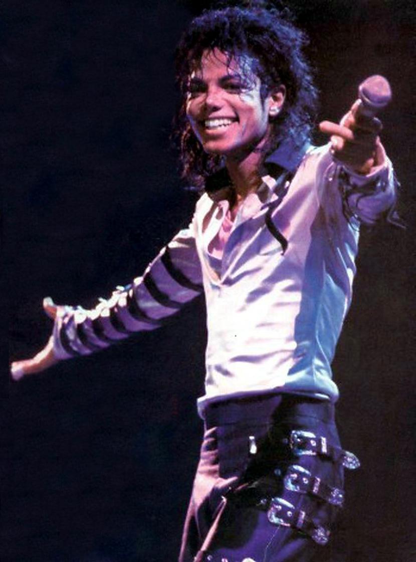 Jo slavenāks viņscaron palika... Autors: WatKat Michael Jackson nāve:apstākļu sakritība, liktenis vai slepkavība?
