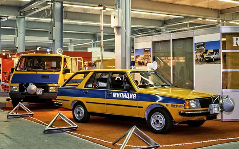 Priekscaronplānā Renault 18... Autors: Lestets PSRS milicijas auto: Porsche, BMW un Mercedes-Benz