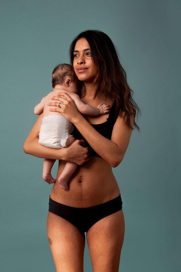 Fotogrāfijā redzama Sabra 10... Autors: matilde Jaunā «Mothercare» veikala reklāmas kampaņa izceļ sieviešu pēcdzemdību augumus