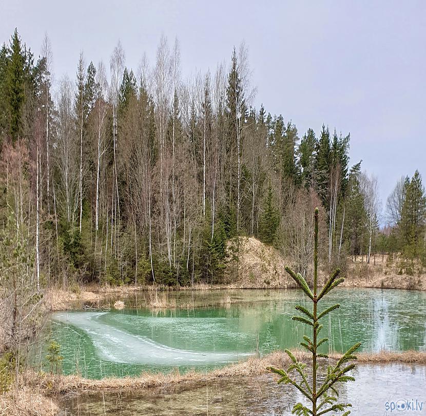 Ezers iespējams radies no... Autors: ghost07 Latvijā atrasts ezers ar tirkīzzilu ūdeni