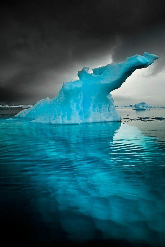  Autors: matilde 20 attēli, kuros redzami patiesie aisbergu izmēri