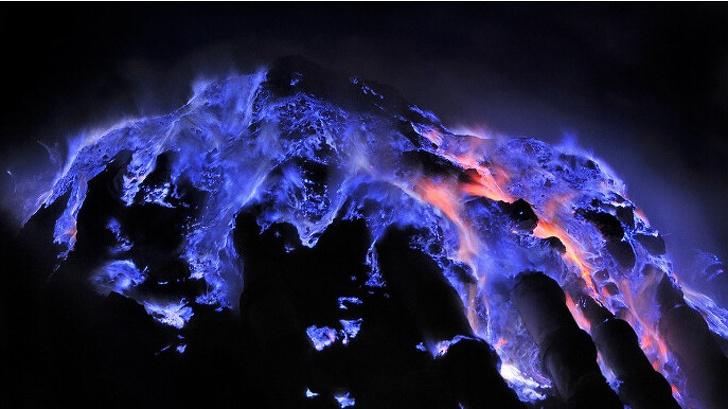 Kava Idženas vulkāniTas skats... Autors: Lestets 10 īstas vietas, kas šķiet zinātniski neiespējamas