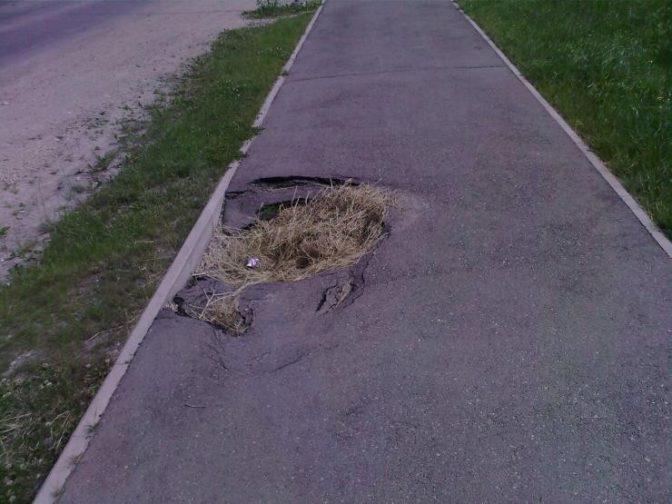 Izrādās ka asfaltam kaitē ne... Autors: JustACat Iespējams tikai Latvijā