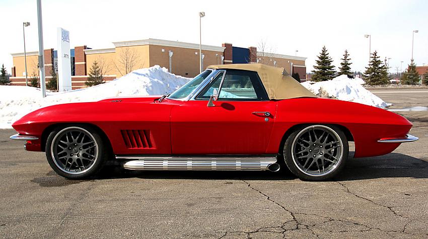 1967 Chevrolet Corvette​​​ ​tapšana.