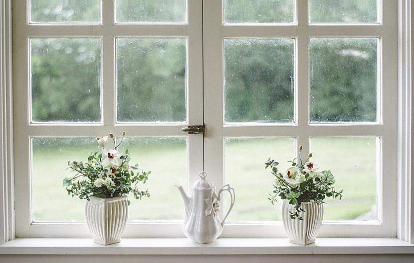 6 Nomazgā logus lai uz pasauli... Autors: matilde Desmit idejas, ko darīt mājās, kad nav ieteicams iet ārā
