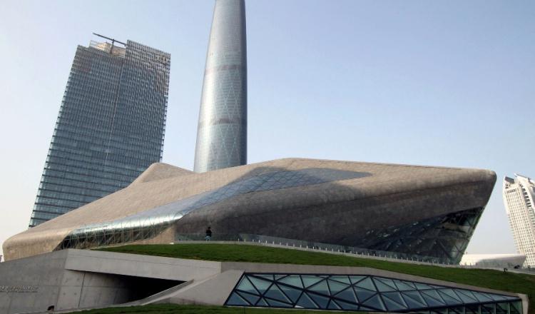 Guandžou operteātra vērtība ir... Autors: Fosilija 10 satriecoši dārgi arhitektūras projekti Ķīnā (20 foto)