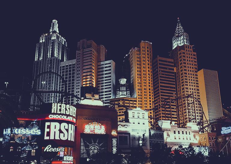LasVegas nakts Autors: mistrsX Paģiras pēc jaungada nakts Vegasā. Kāpēc ne?
