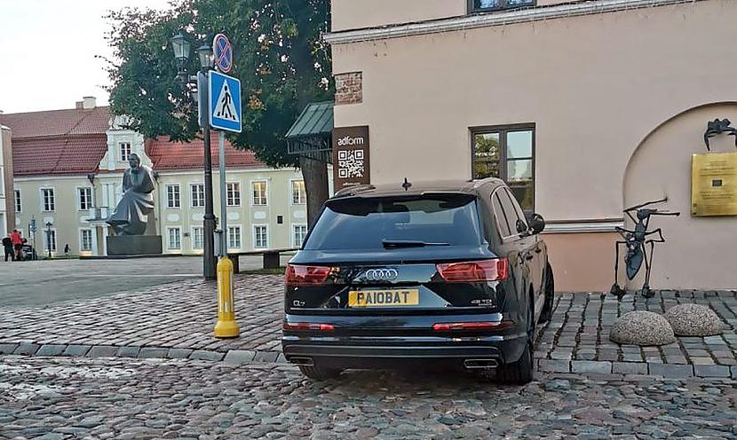 Kādas personalizētās... Autors: matilde Kāds «Audi» īpašnieks Lietuvā pamanījies izcelties ar rupju numurzīmi