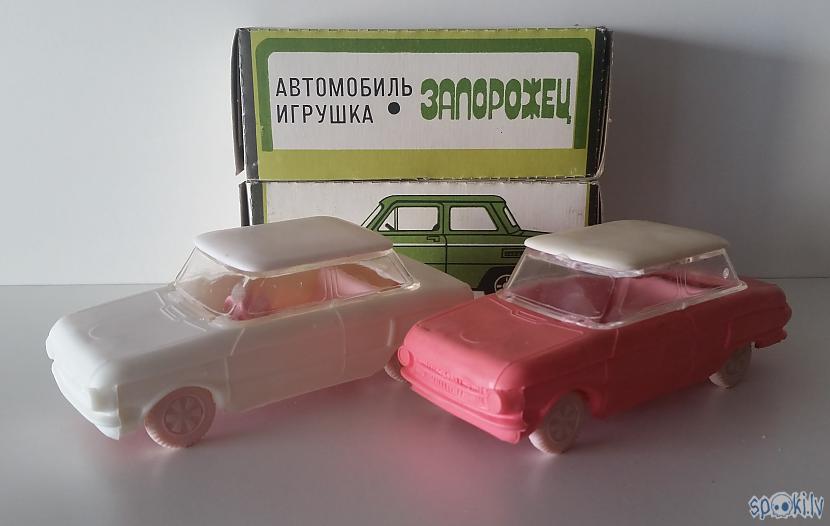 Divi zapiņi Autors: pyrathe Atmiņas par bērnību: PSRS laiku rotaļu mašīnītes