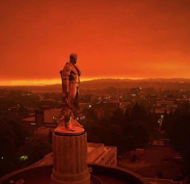 ldquoSkats no Kapitolija... Autors: Fosilija ASV rietumu krasts rekordlielu ugunsgrēku dēļ izskatās kā no citas pasaules
