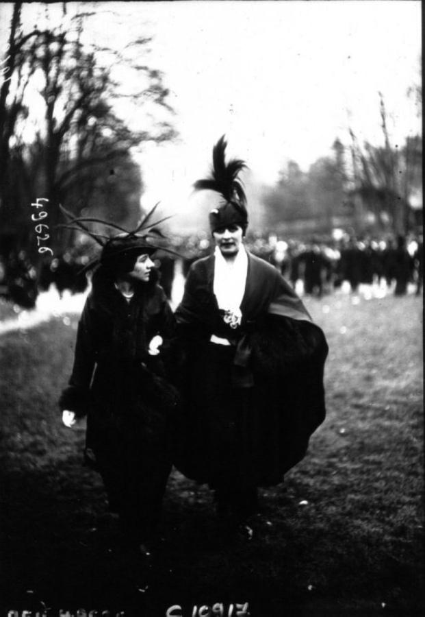  Autors: Fosilija Tālais 1914 gads: Parīzes mode (47 fotogrāfijas)