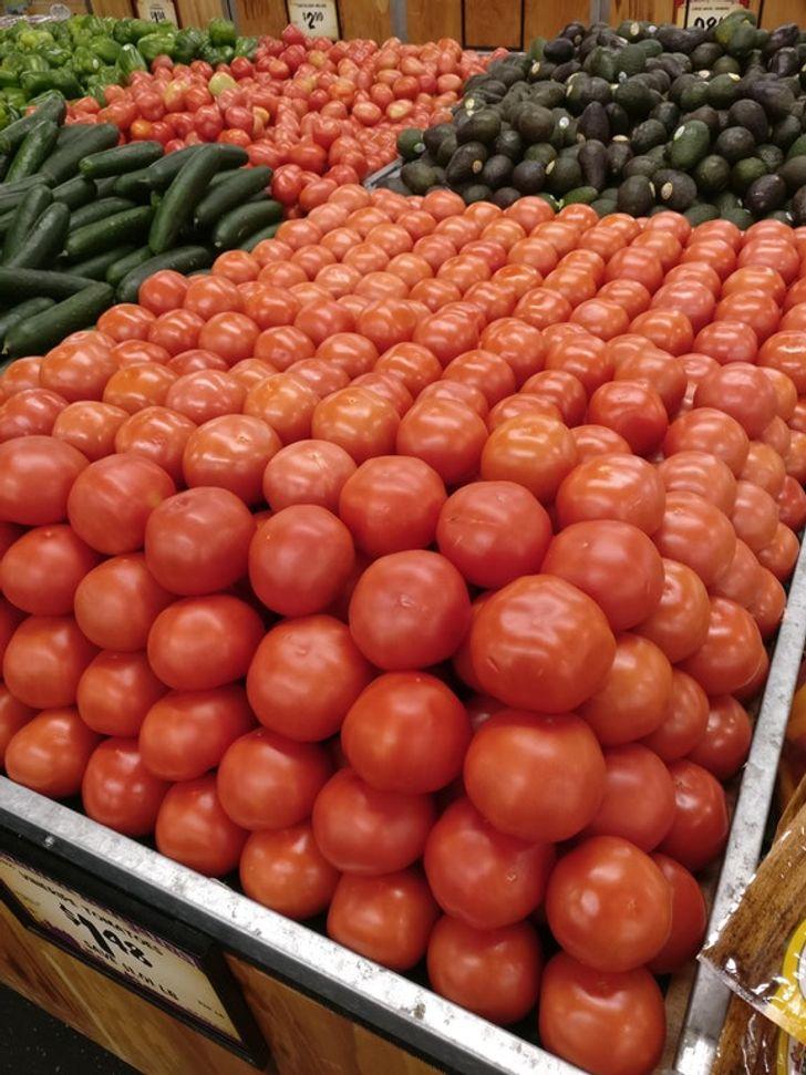Vēl pāris tomātu un sanāktu... Autors: jokispoki10 17 negaidītas bildes, par kurām vajag pabrīnīties