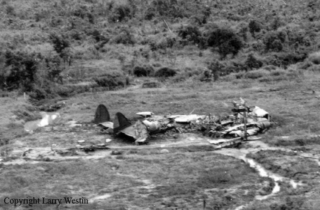 El Al reiss 402 1955gada... Autors: Testu vecis Komerciālo lidaparātu katastrofu bildes (Piecdesmitie)