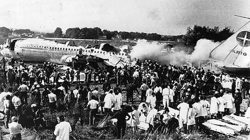  Autors: Testu vecis Komerciālo lidaparātu katastrofu bildes (1973.g - 1979.g)