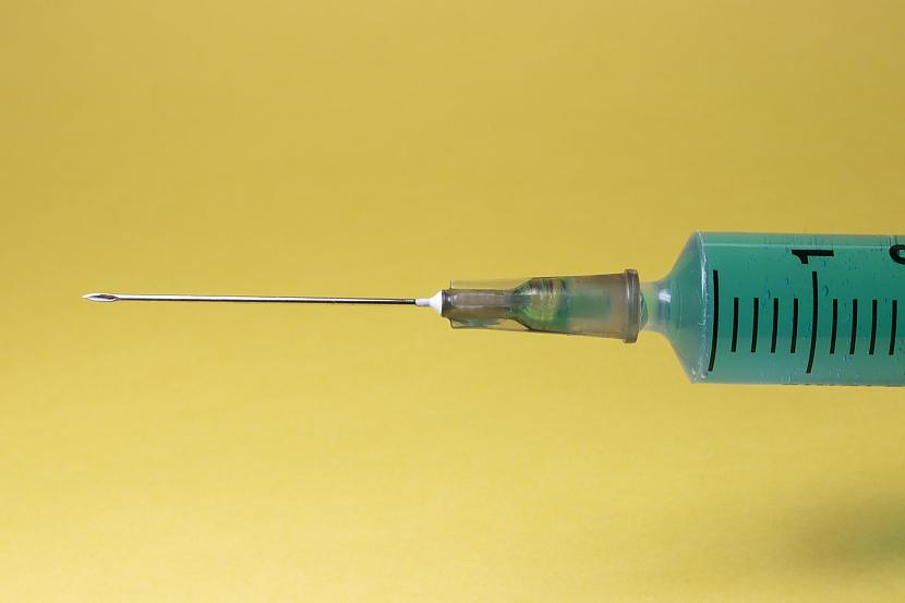 Pirmo vakcīna izveidoja 18 gs... Autors: Blackbberry Antivaxxeri - atpalikuši muļķi vai apgaismotie?