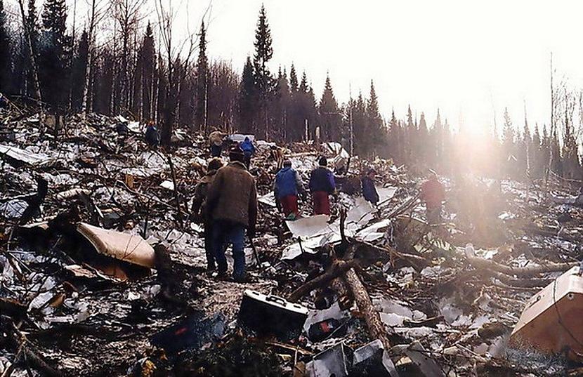  Autors: Testu vecis Komerciālo lidaparātu katastrofu bildes (Deviņdesmitie) 1990.-1994.g