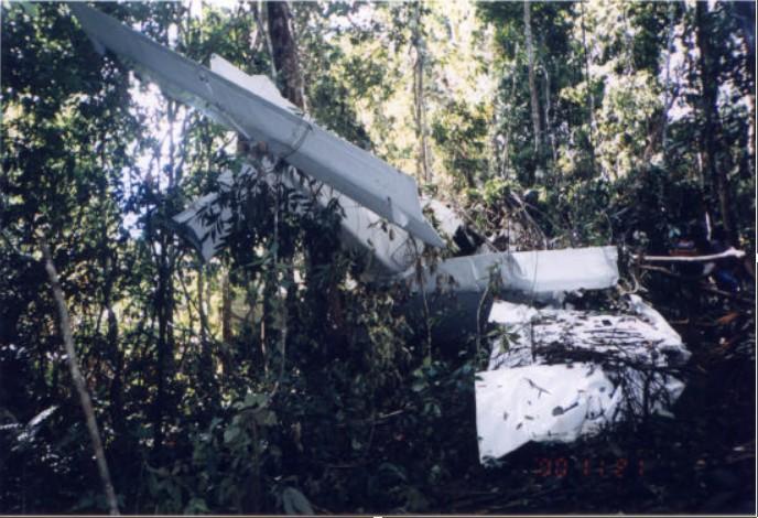 Dirgantara Air Service reiss... Autors: Testu vecis Komerciālo lidaparātu katastrofu bildes (Divtūkstošie) 2000.-2003.g