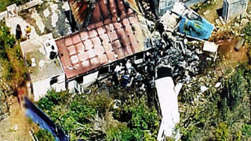 Air Caraiumlbes reiss1501... Autors: Testu vecis Komerciālo lidaparātu katastrofu bildes (Divtūkstošie) 2000.-2003.g