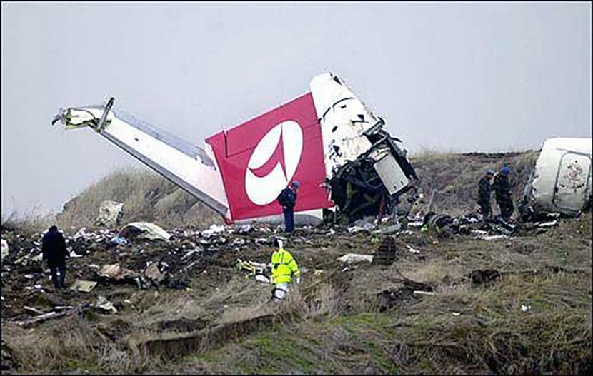 Turkish Airlines reiss 634... Autors: Testu vecis Komerciālo lidaparātu katastrofu bildes (Divtūkstošie) 2000.-2003.g